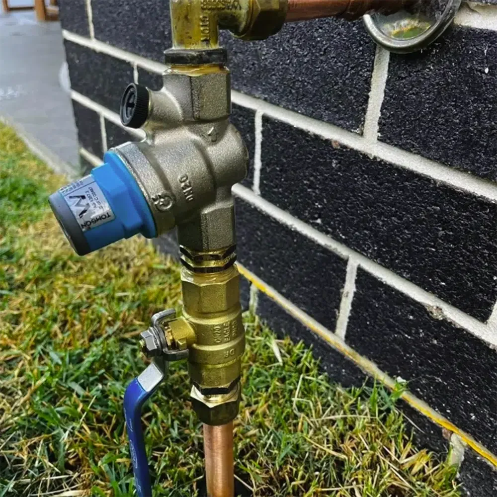 Gas Fitting and Master flow tap on the Gold Coast. STL Plumbing