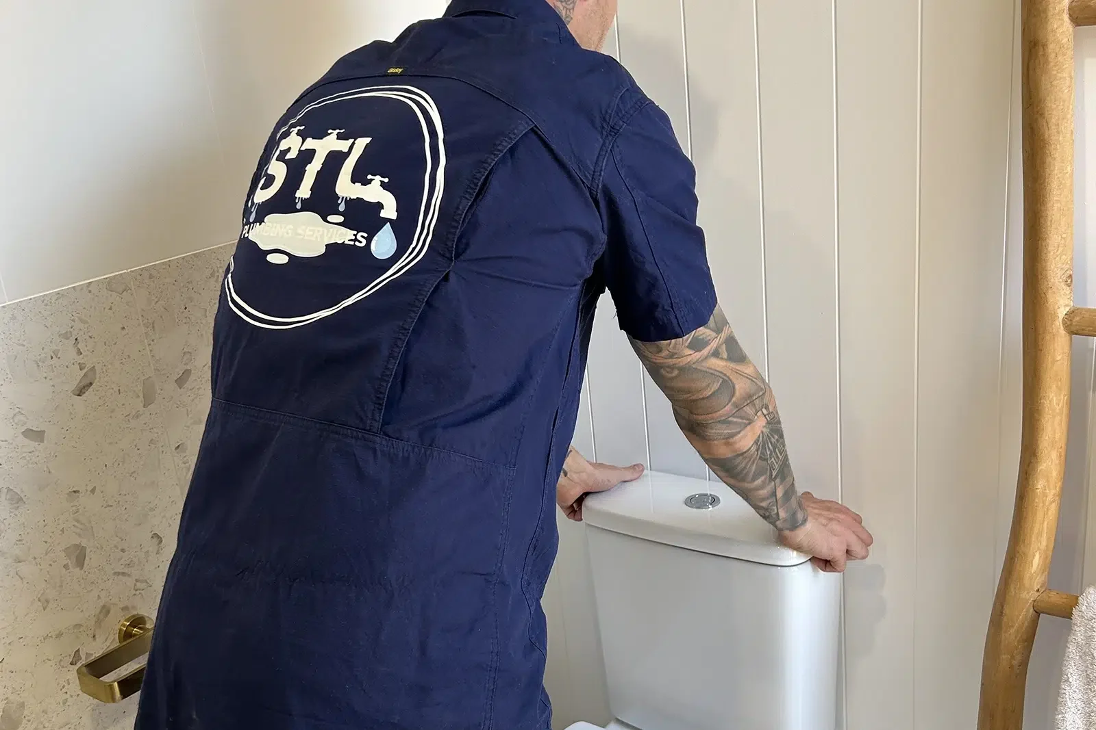 For fast and easy Toilet Repairs on the Gold Coast call the expert plumbers at STL Plumbing